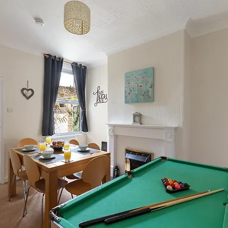 Holiday home The Colenso - Stunning Period With Free Parking