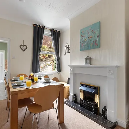 Holiday home The Colenso - Stunning Period With Free Parking *