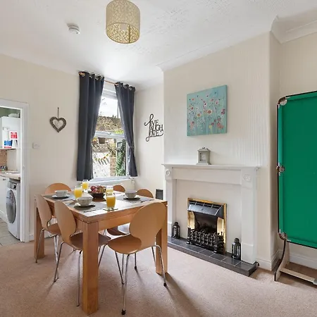 度假居 The Colenso - Stunning Period With Free Parking *