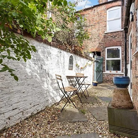 Holiday home The Colenso - Stunning Period With Free Parking